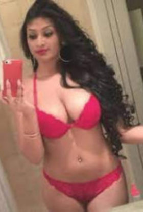 Nisha Devi +971529346302, a busty woman and pure fire when with you.